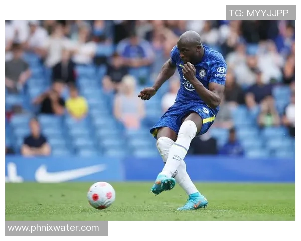 卢卡库助力埃弗顿迎战切尔西期待精彩对决与进球盛宴 卢卡库助力埃弗顿迎战切尔西期待精彩对决与进球盛宴